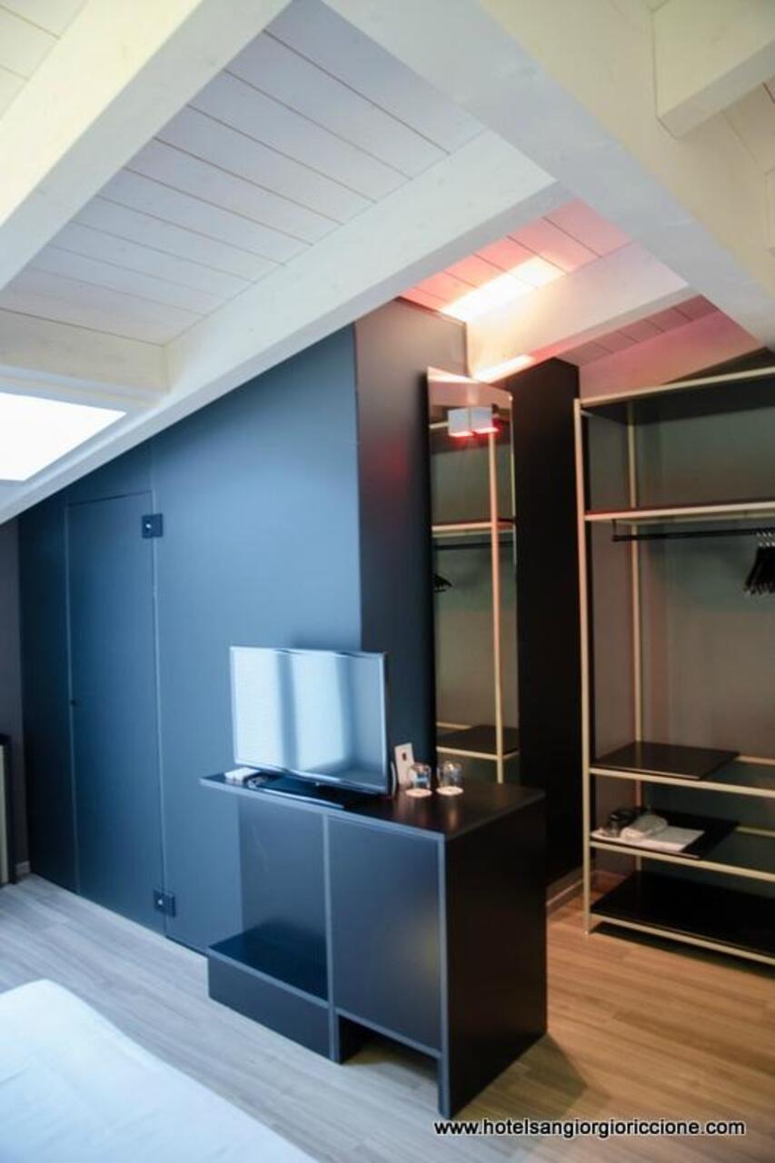 Hotel San Giorgio Riccione Bagian luar foto